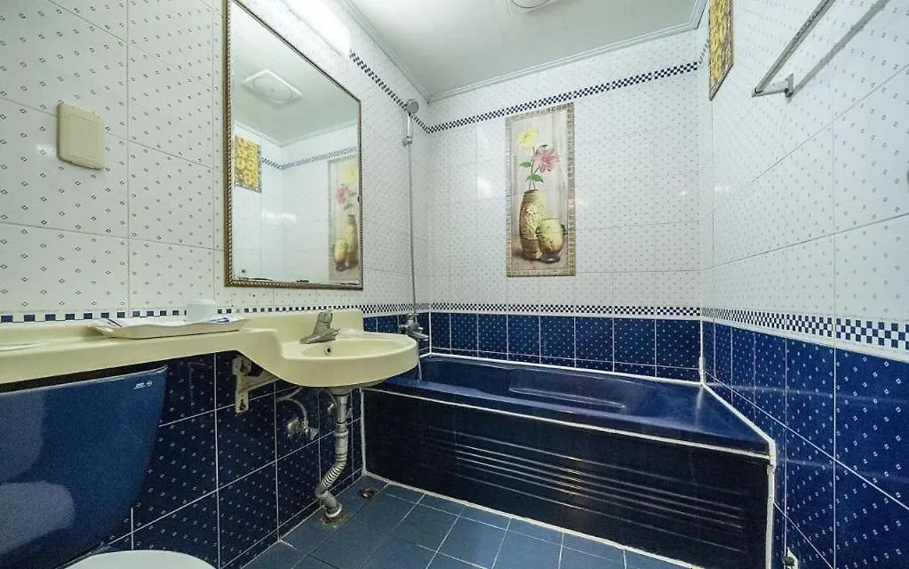 Emerald Ace Hotel Τζέτζου 3*,  Νότια Κορέα