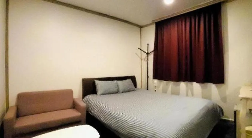 Emerald Ace Hotel Τζέτζου Μοτέλ