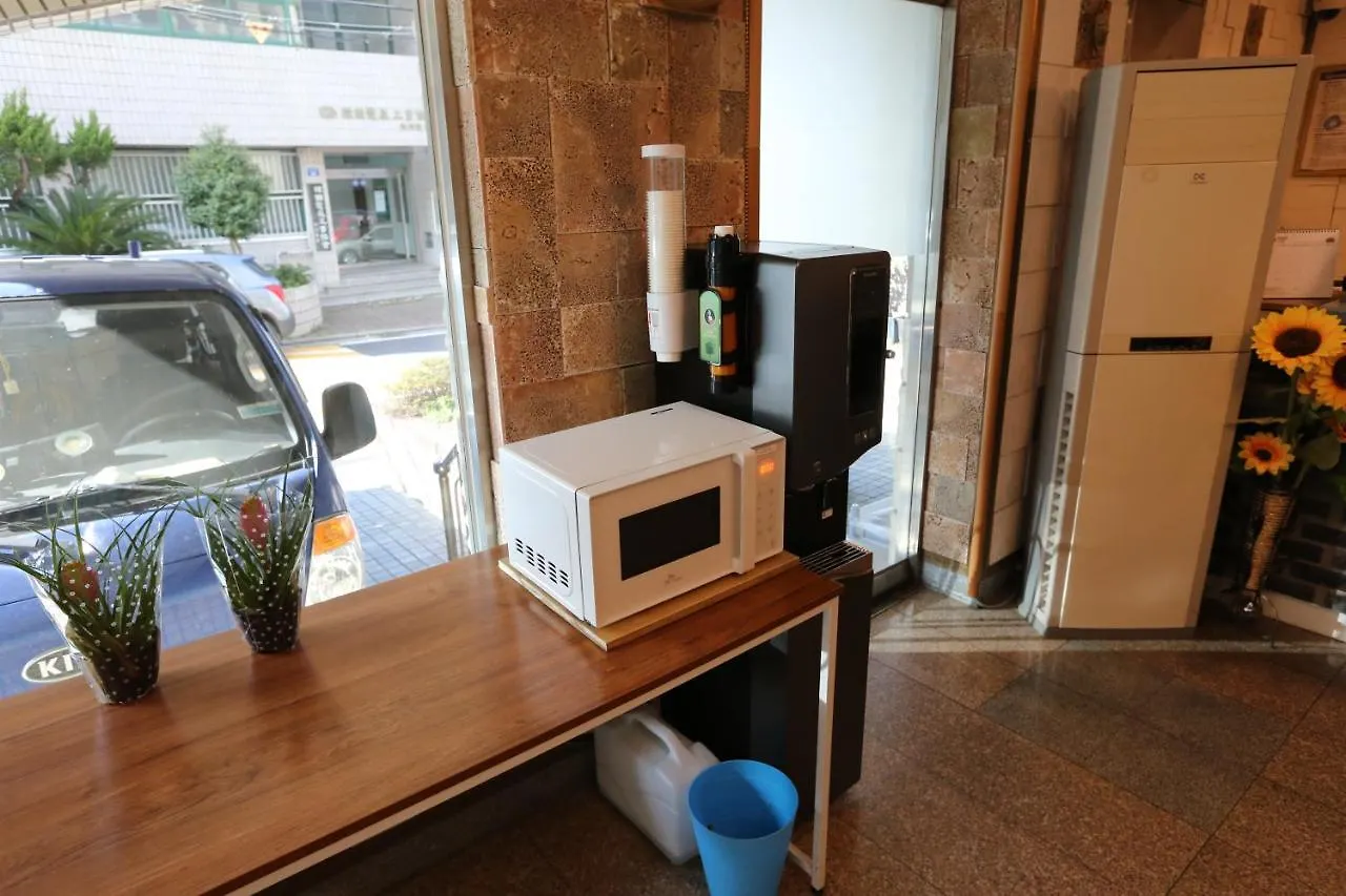 Emerald Ace Hotel Τζέτζου Νότια Κορέα